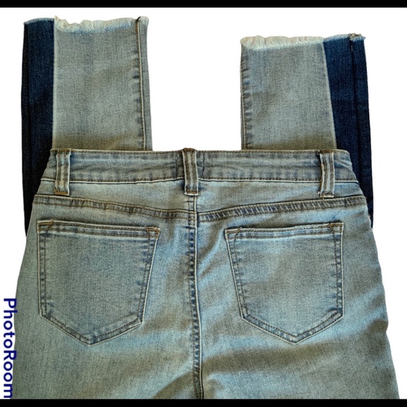 Gianni Bini Womens Jeans Sz 7 Two Toned Blue Denim Frayed Ankle Hem Skinny NWT - Picture 4 of 7